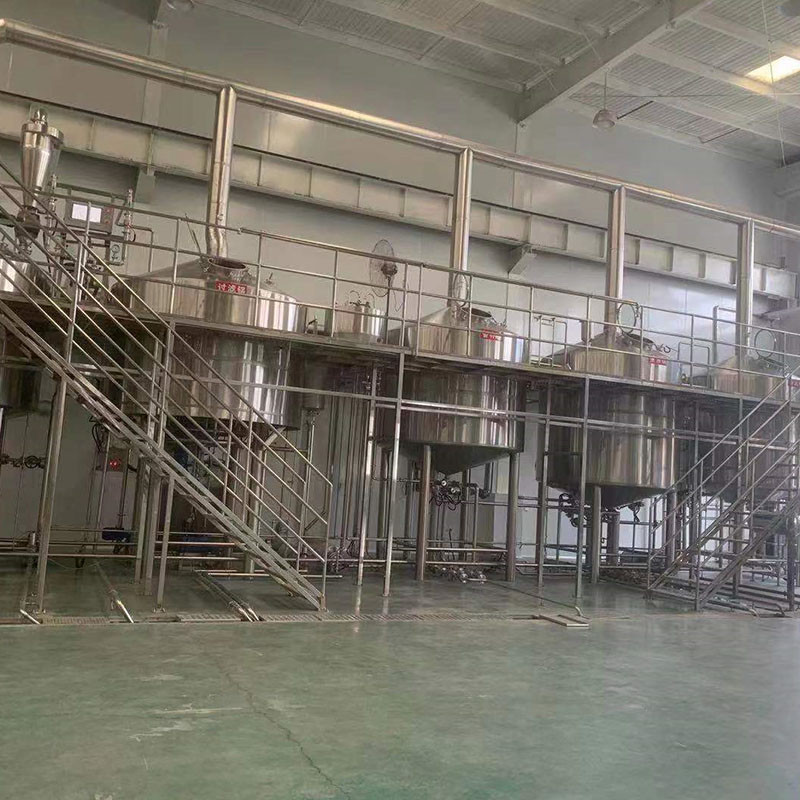 扬州精酿啤酒设备厂—平面布置、设备设计、制造、调试、培训等一条龙服务_COPY